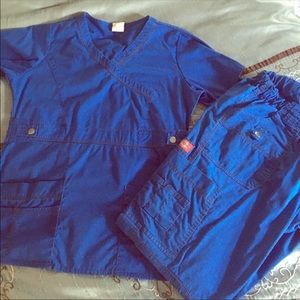 Dickies Scrubs.  Small top. medium petite pant